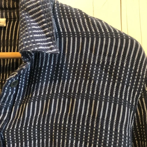 Roxy Navy and White Striped Top Large - Picture 3 of 10